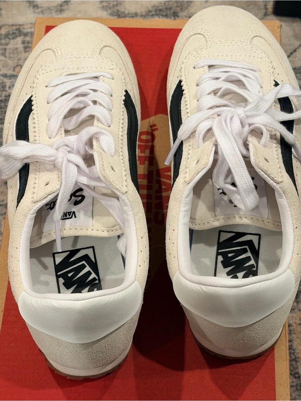 Vans Super Lowpro Suede Sneakers with Black Side Stripe size 7.5 - Picture 3 of 4